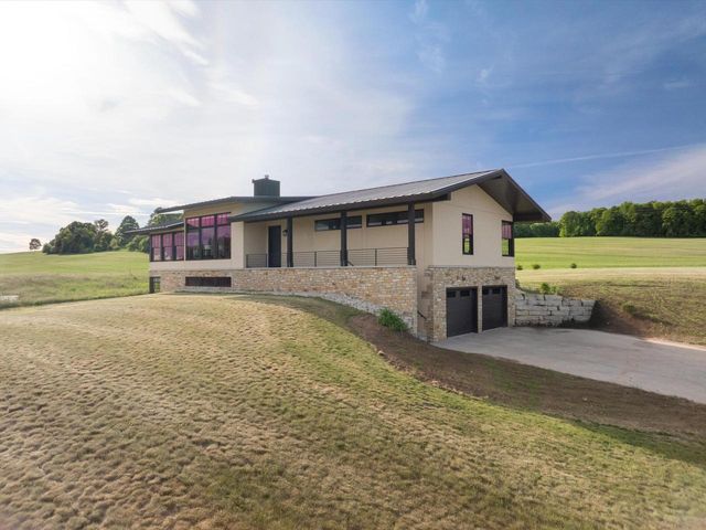 W5610 Winooski ROAD, Plymouth, WI 53073