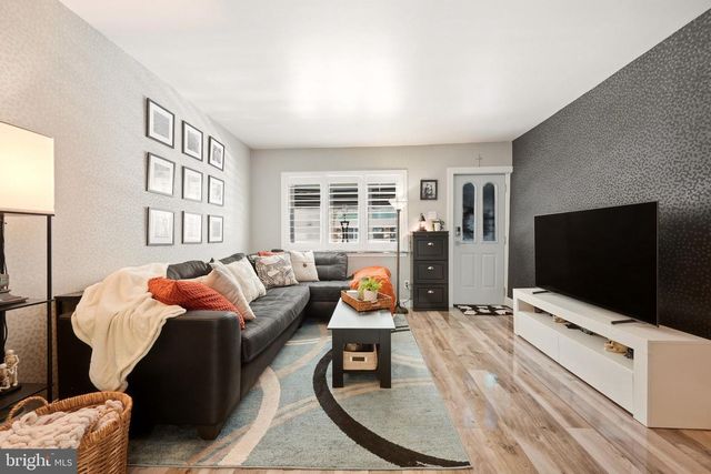 2444 S PERCY ST, Philadelphia, PA 19148
