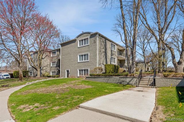 1113 N Old Woodward Avenue 78, Birmingham, MI 48009