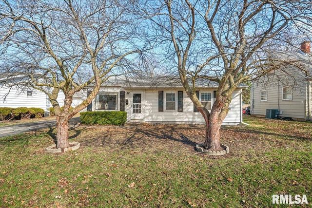 702 N Cheney Street, Taylorville, IL 62568