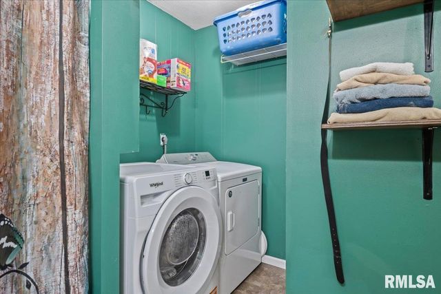 702 N Cheney Street, Taylorville, IL 62568