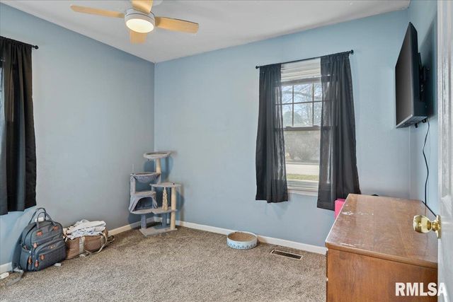 702 N Cheney Street, Taylorville, IL 62568