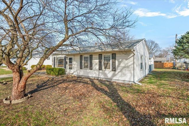 702 N Cheney Street, Taylorville, IL 62568