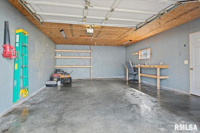 702 N Cheney Street, Taylorville, IL 62568