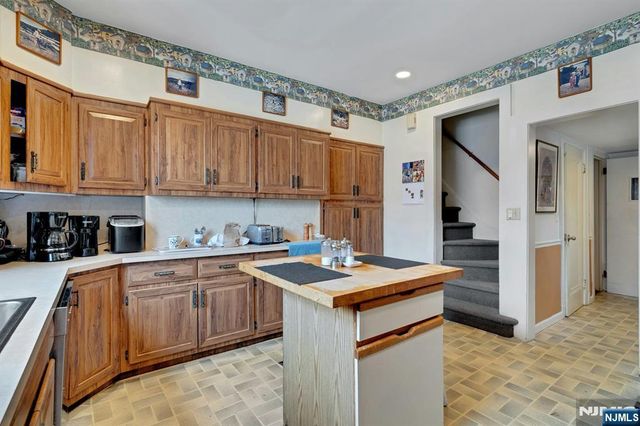 111 Grand Place, Kearny, NJ 07032