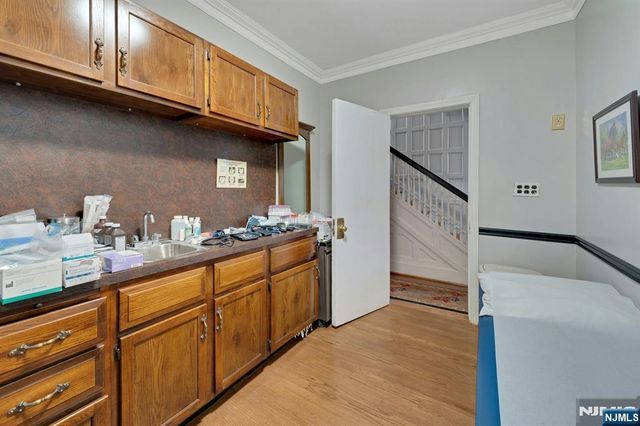 111 Grand Place, Kearny, NJ 07032