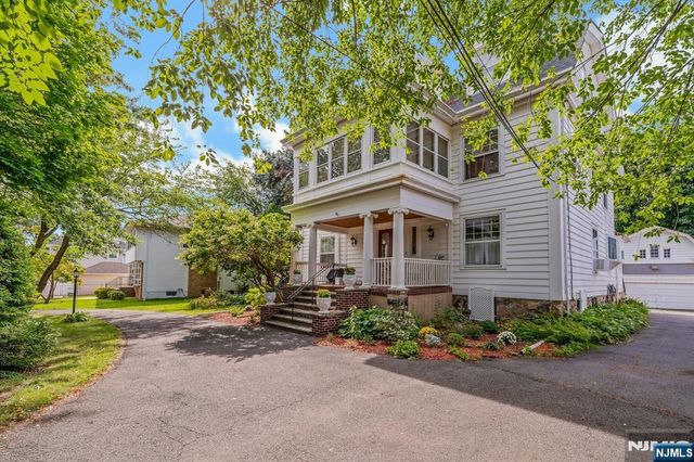 111 Grand Place, Kearny, NJ 07032