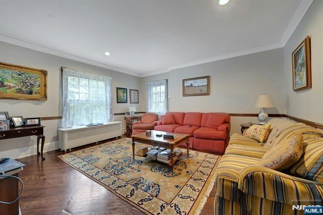 111 Grand Place, Kearny, NJ 07032