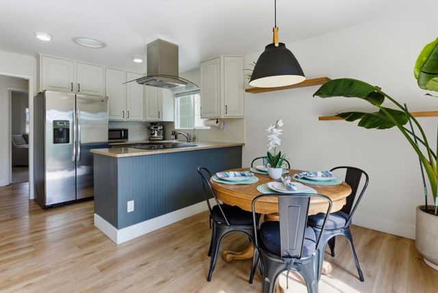 2220 Juan Pablo Lane, Santa Cruz, CA 95062