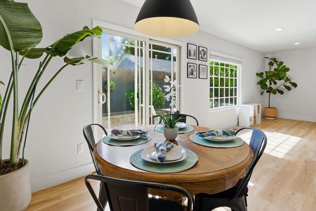 2220 Juan Pablo Lane, Santa Cruz, CA 95062