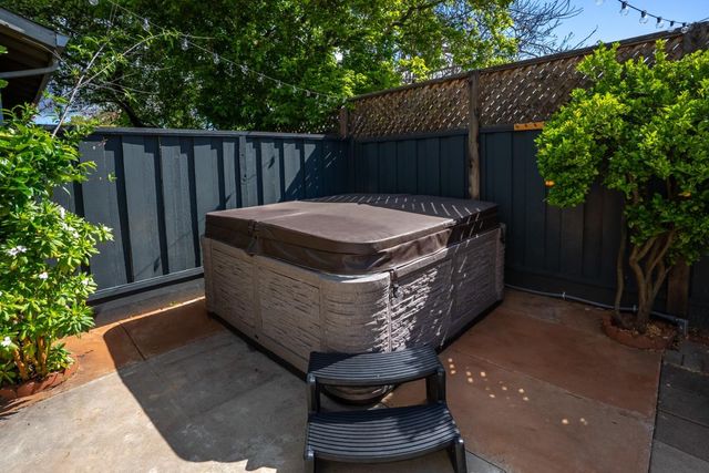 2220 Juan Pablo Lane, Santa Cruz, CA 95062