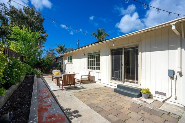 2220 Juan Pablo Lane, Santa Cruz, CA 95062