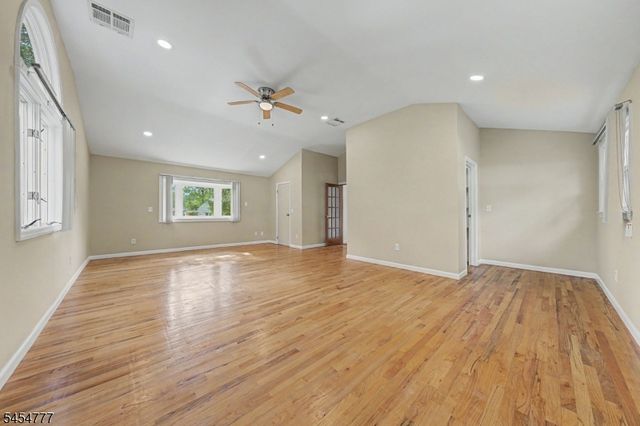 41 Montclair Ave, Edison Twp., NJ 08820