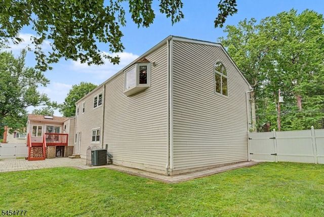 41 Montclair Ave, Edison Twp., NJ 08820