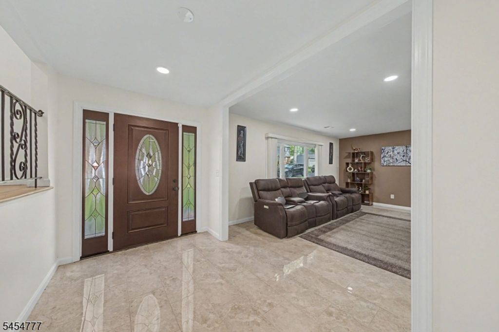 41 Montclair Ave, Edison Twp., NJ 08820 — photo 3