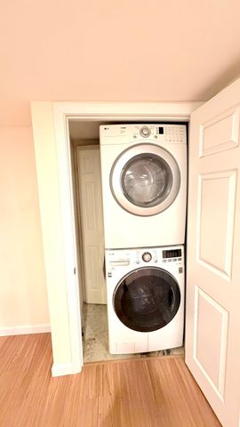 1458 Cambridge St 1458, Cambridge, MA 02138
