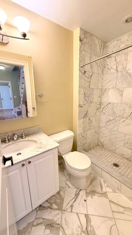 1458 Cambridge St 1458, Cambridge, MA 02138