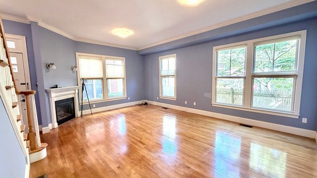 1458 Cambridge St 1458, Cambridge, MA 02138