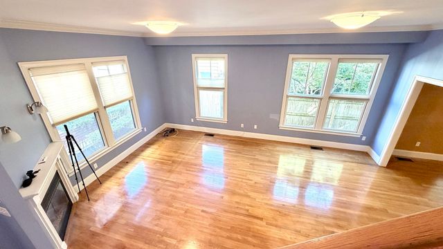 1458 Cambridge St 1458, Cambridge, MA 02138