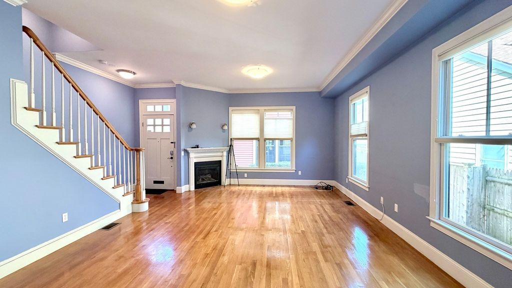 1458 Cambridge St 1458, Cambridge, MA 02138