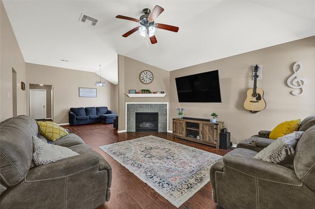 5726 Turmeric Drive, Baytown, TX 77521