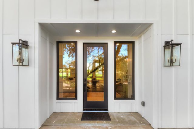 10412 Sheldon Rd, Elk Grove, CA 95624