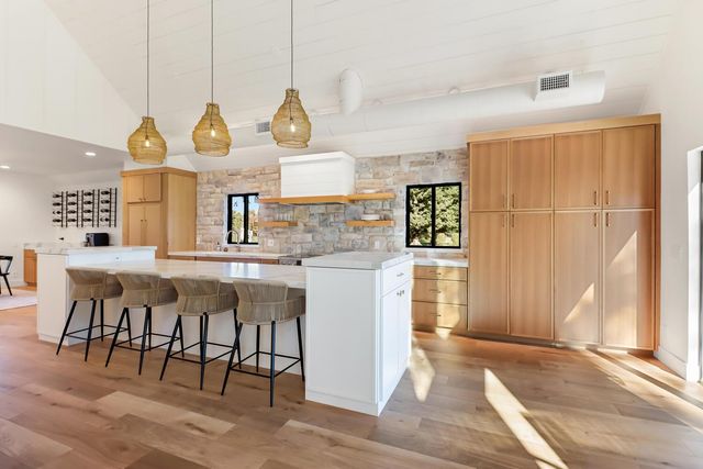 10412 Sheldon Rd, Elk Grove, CA 95624