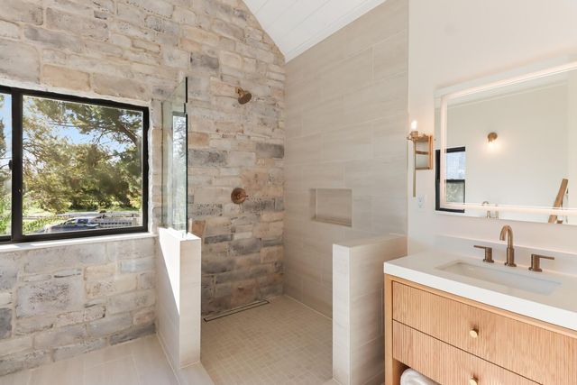 10412 Sheldon Rd, Elk Grove, CA 95624