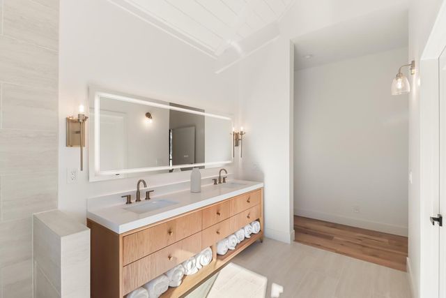 10412 Sheldon Rd, Elk Grove, CA 95624