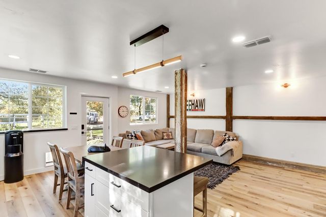 10412 Sheldon Rd, Elk Grove, CA 95624