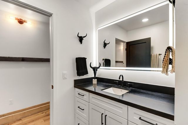 10412 Sheldon Rd, Elk Grove, CA 95624