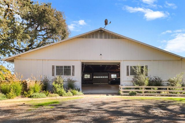 10412 Sheldon Rd, Elk Grove, CA 95624