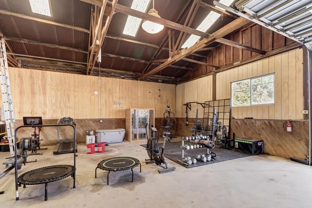 10412 Sheldon Rd, Elk Grove, CA 95624