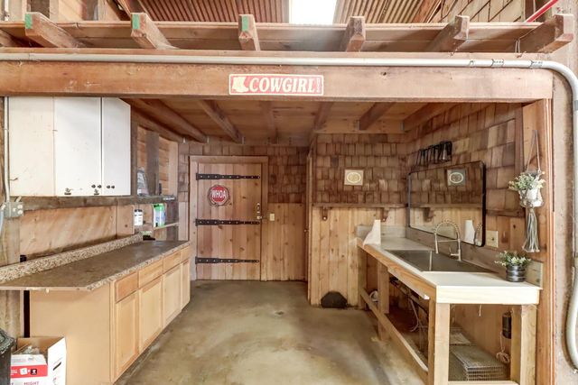 10412 Sheldon Rd, Elk Grove, CA 95624