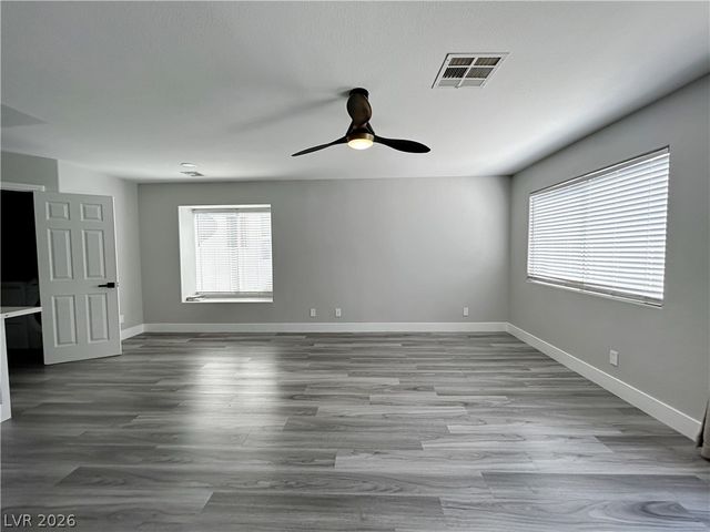 3921 Hampton Grove Court, Las Vegas, NV 89129