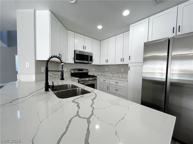 3921 Hampton Grove Court, Las Vegas, NV 89129