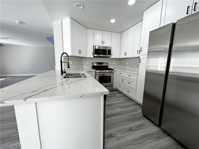 3921 Hampton Grove Court, Las Vegas, NV 89129
