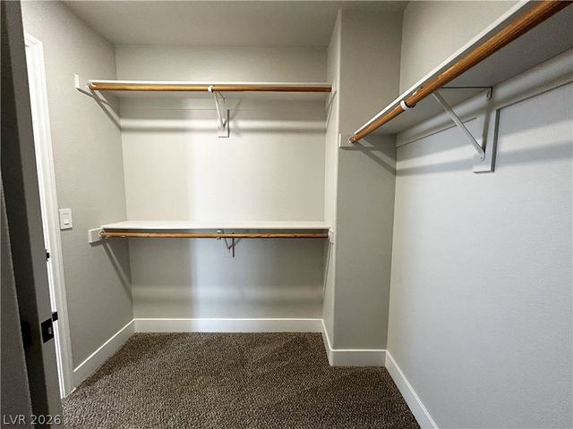 3921 Hampton Grove Court, Las Vegas, NV 89129