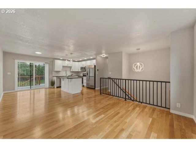 160 Se 5TH Ave, Milton Freewater, OR 97862