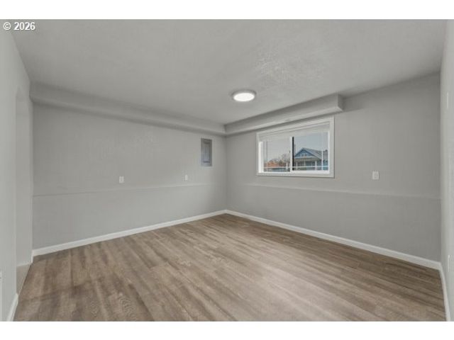 160 Se 5TH Ave, Milton Freewater, OR 97862