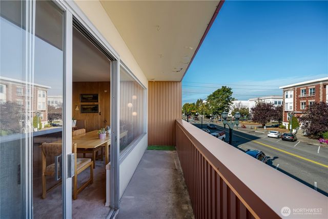 2512 Colby Avenue, Everett, WA 98201