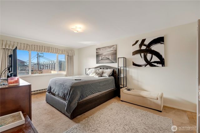 2512 Colby Avenue, Everett, WA 98201