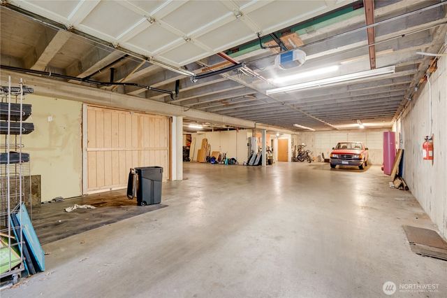 2512 Colby Avenue, Everett, WA 98201