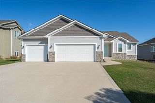 2505 NW Abilene Road, Ankeny, IA 50023