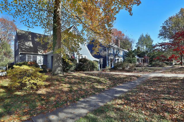 82 Blenheim Road, Columbus, OH 43214