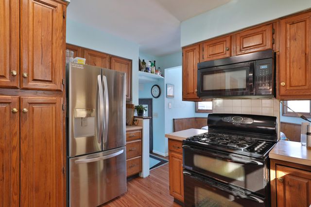 82 Blenheim Road, Columbus, OH 43214