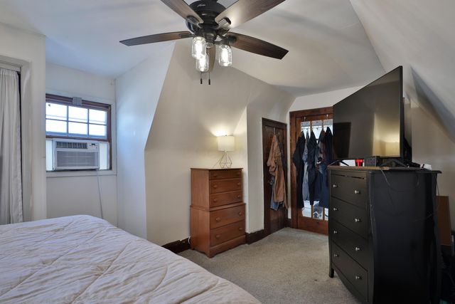 82 Blenheim Road, Columbus, OH 43214