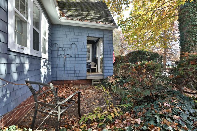 82 Blenheim Road, Columbus, OH 43214