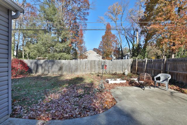 82 Blenheim Road, Columbus, OH 43214