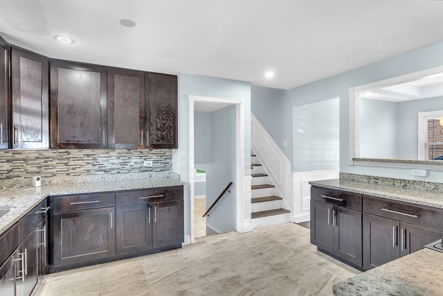516 Exchange Avenue, Calumet City, IL 60409